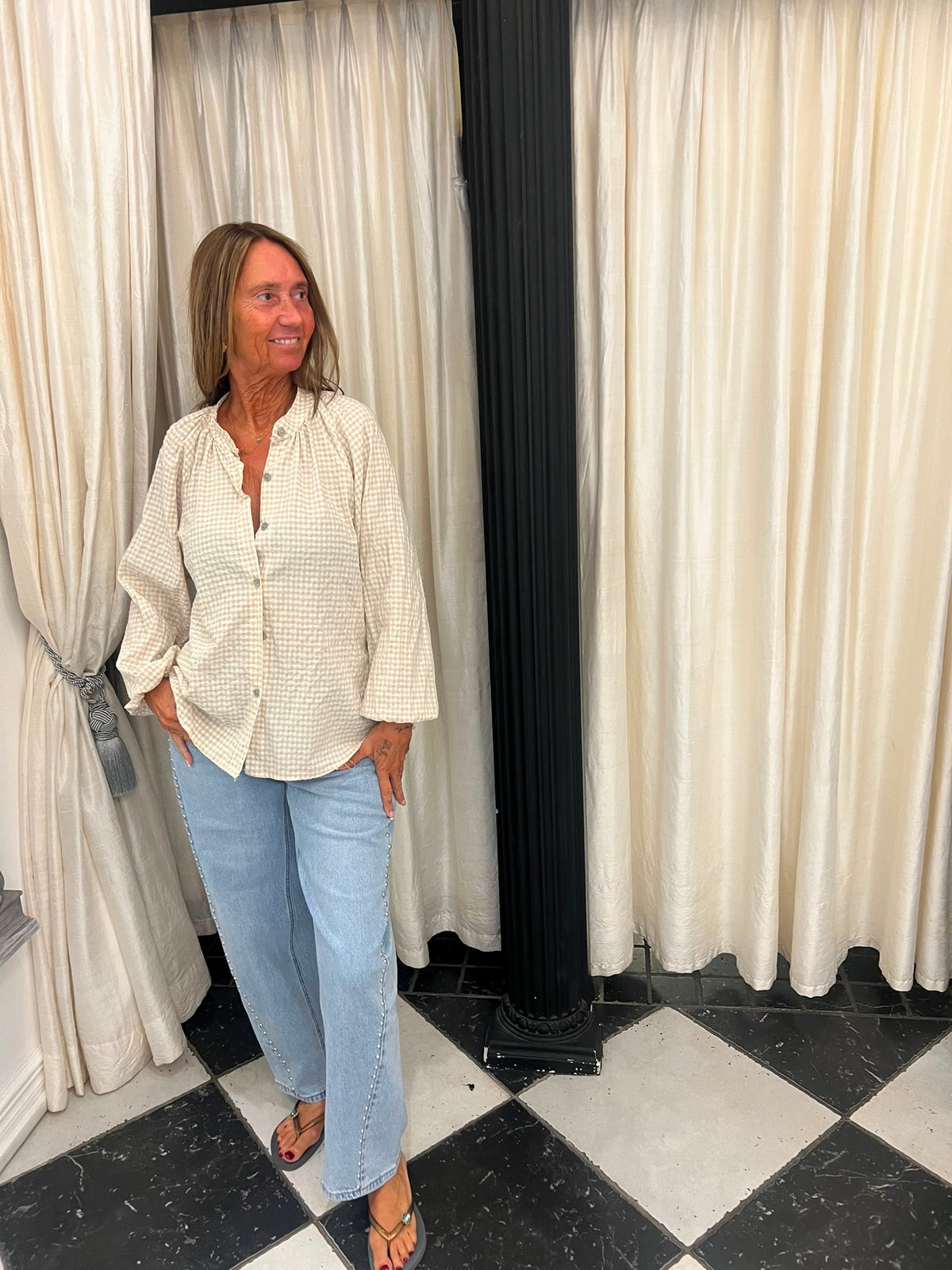 Geruitte Blouse met Ballonmouwen – Wit/Crème