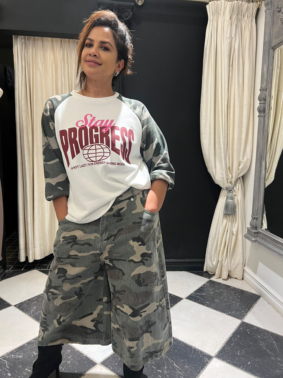 Stay Progress shirt met army sleeves bordeaux