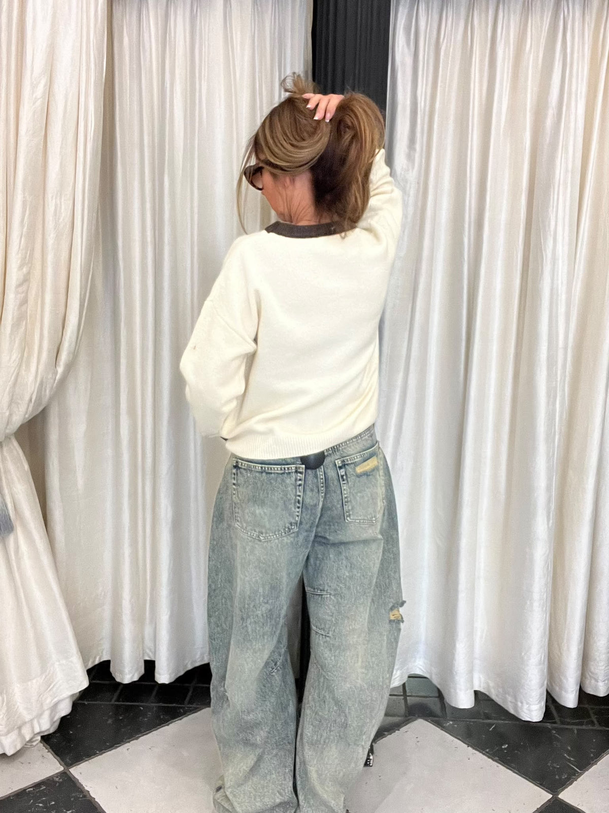 Wide Leg Jeans Distressed