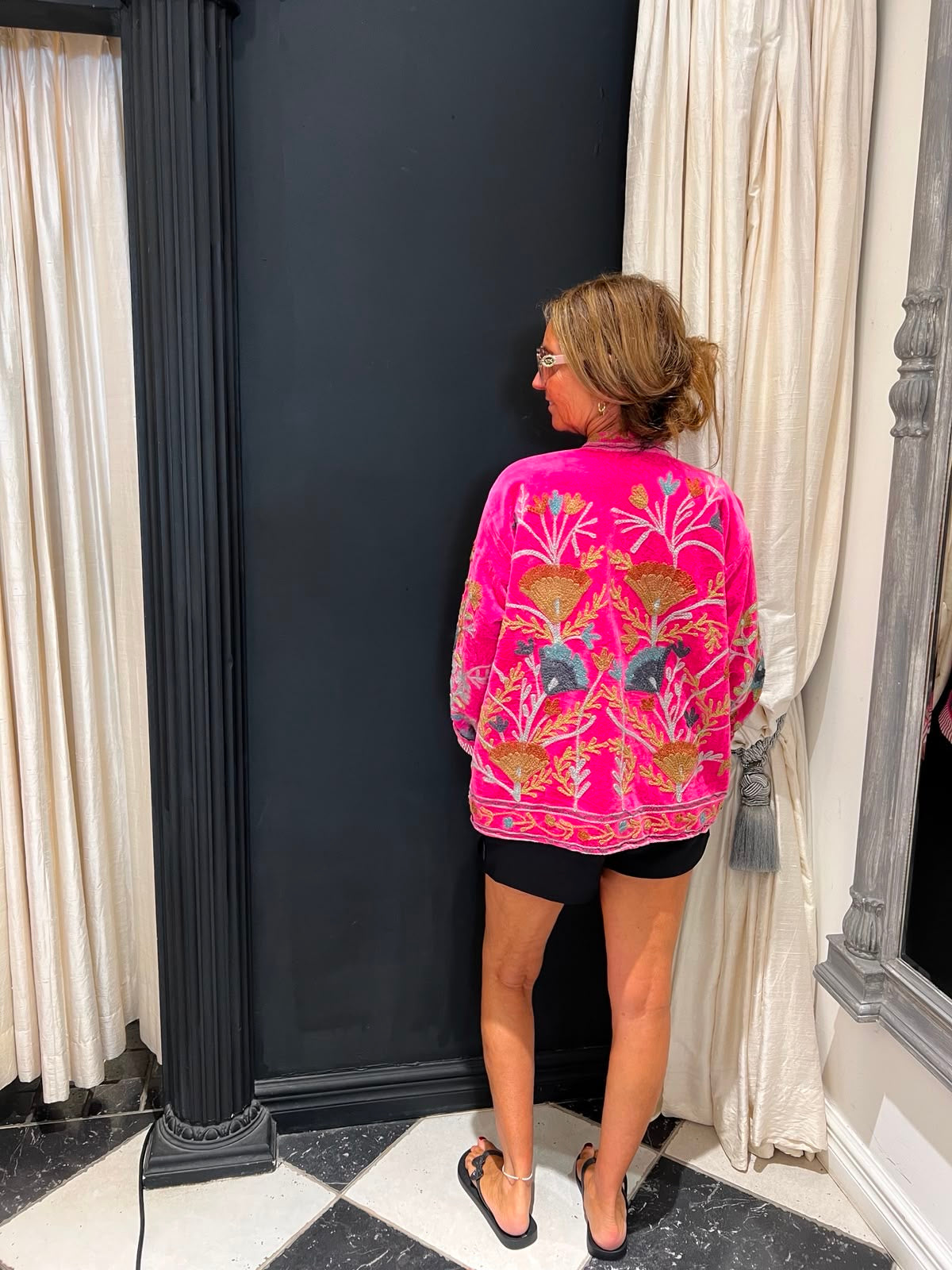 Magenta Geborduurde Kimono Jas