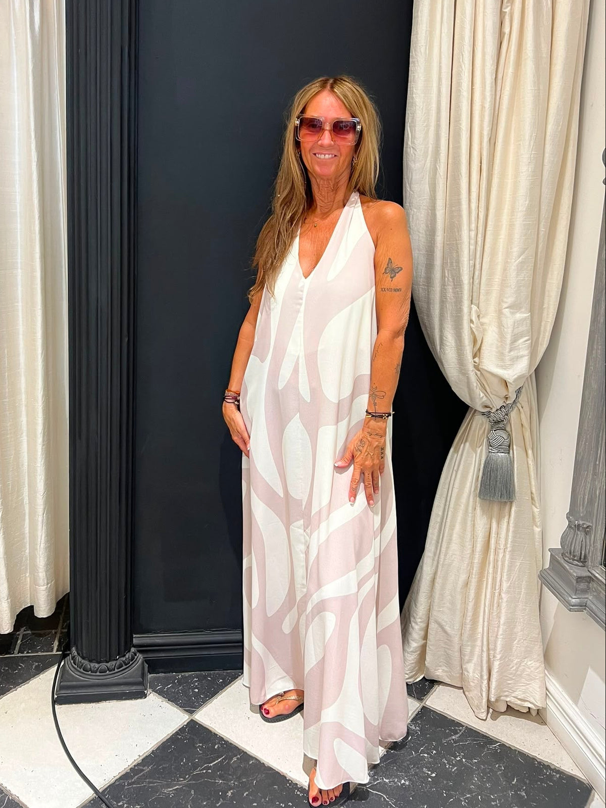 Halter Maxi Jurk Abstract Swirl
