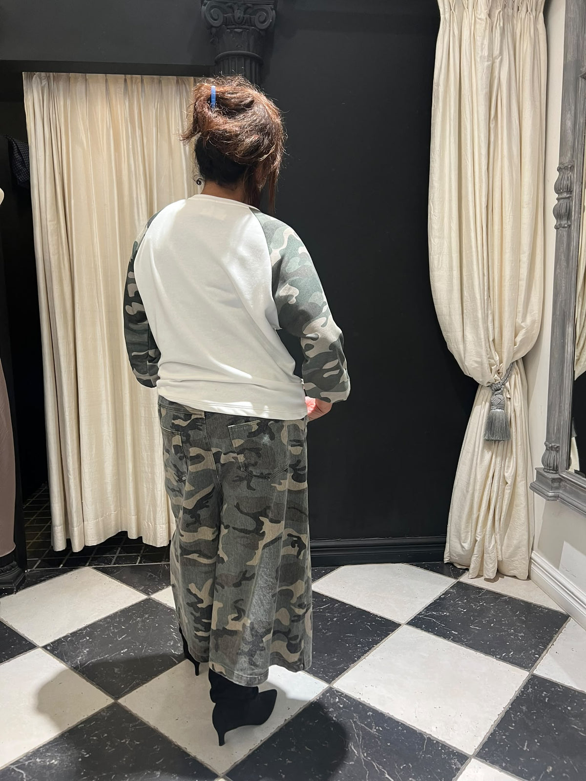 Stay Progress shirt met army sleeves bordeaux