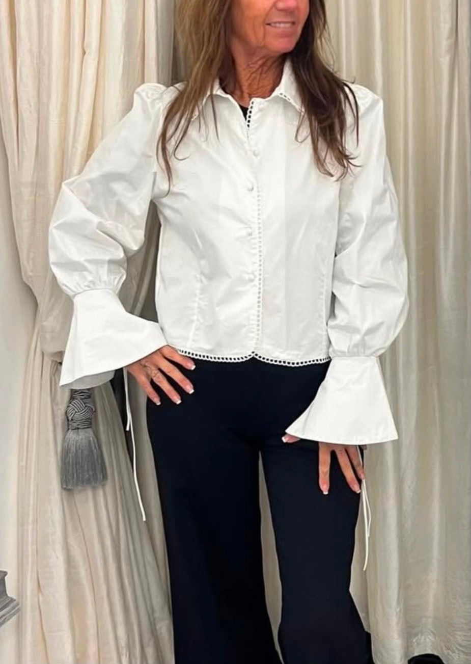 Blouse met Pofmouwen – Wit